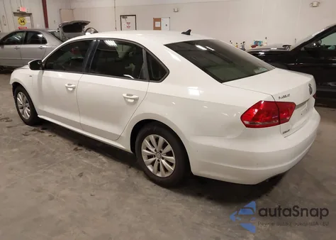 2014 Volkswagen Passat 1.8T Wolfsburg Edition из США, поврежденный, VIN 1VWAS7A31EC120750